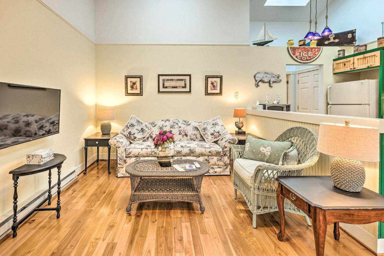 Couples Haven In Frankfort By Lake, Trails And Dtwn Exterior foto